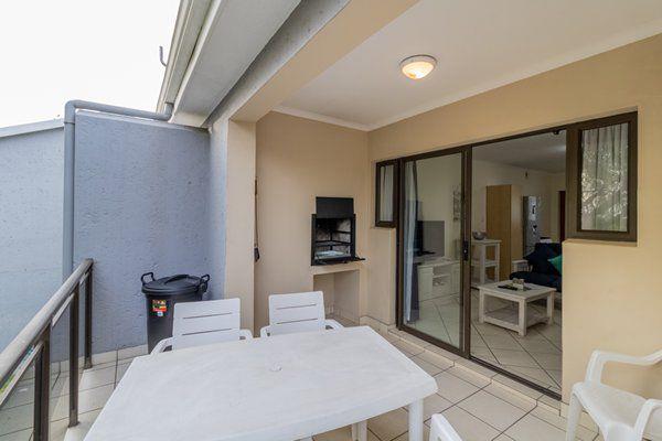 2 Bedroom Property for Sale in Hartenbos Central Western Cape